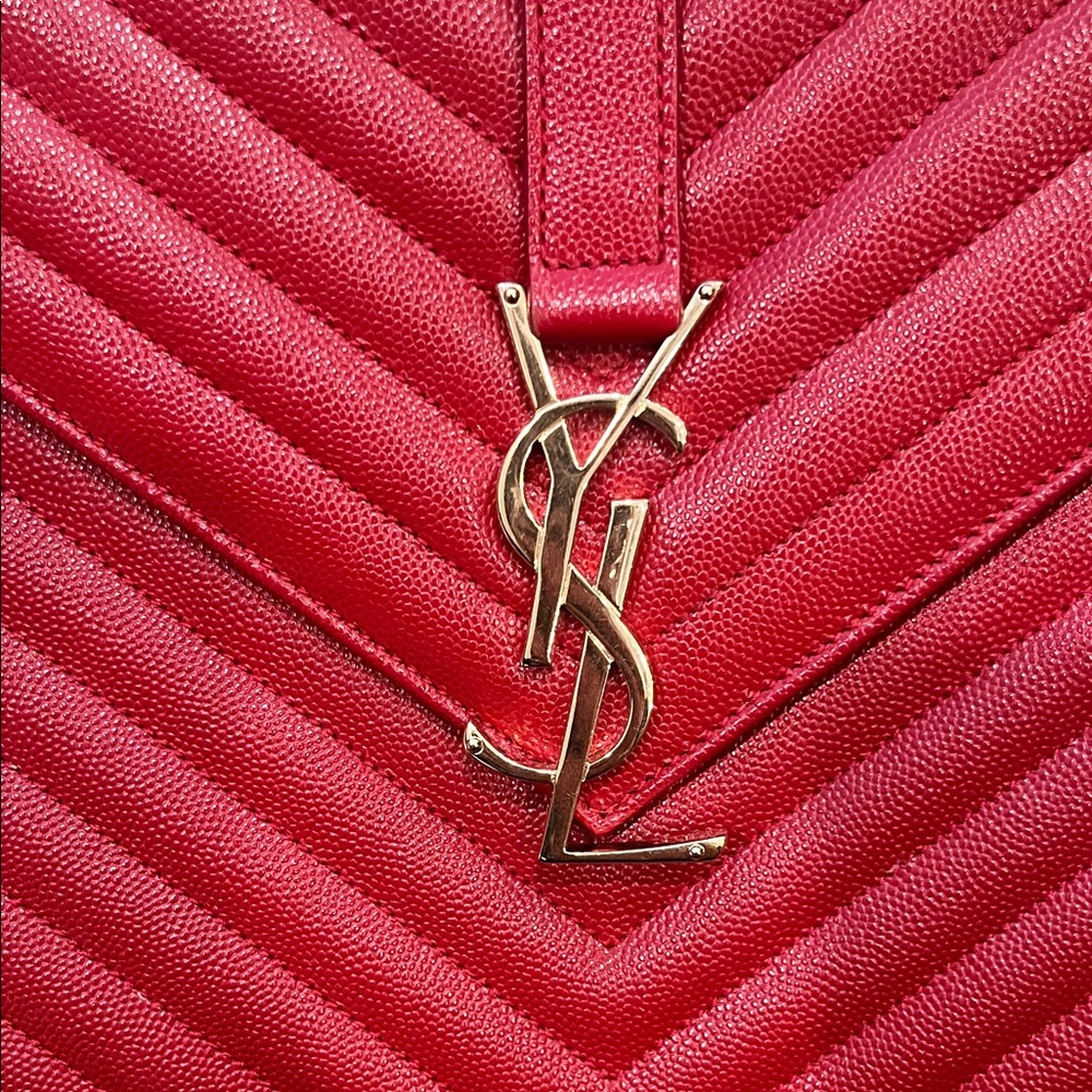 Saint Laurent Red Chevron Shoulder Bag - Picture 3 of 11